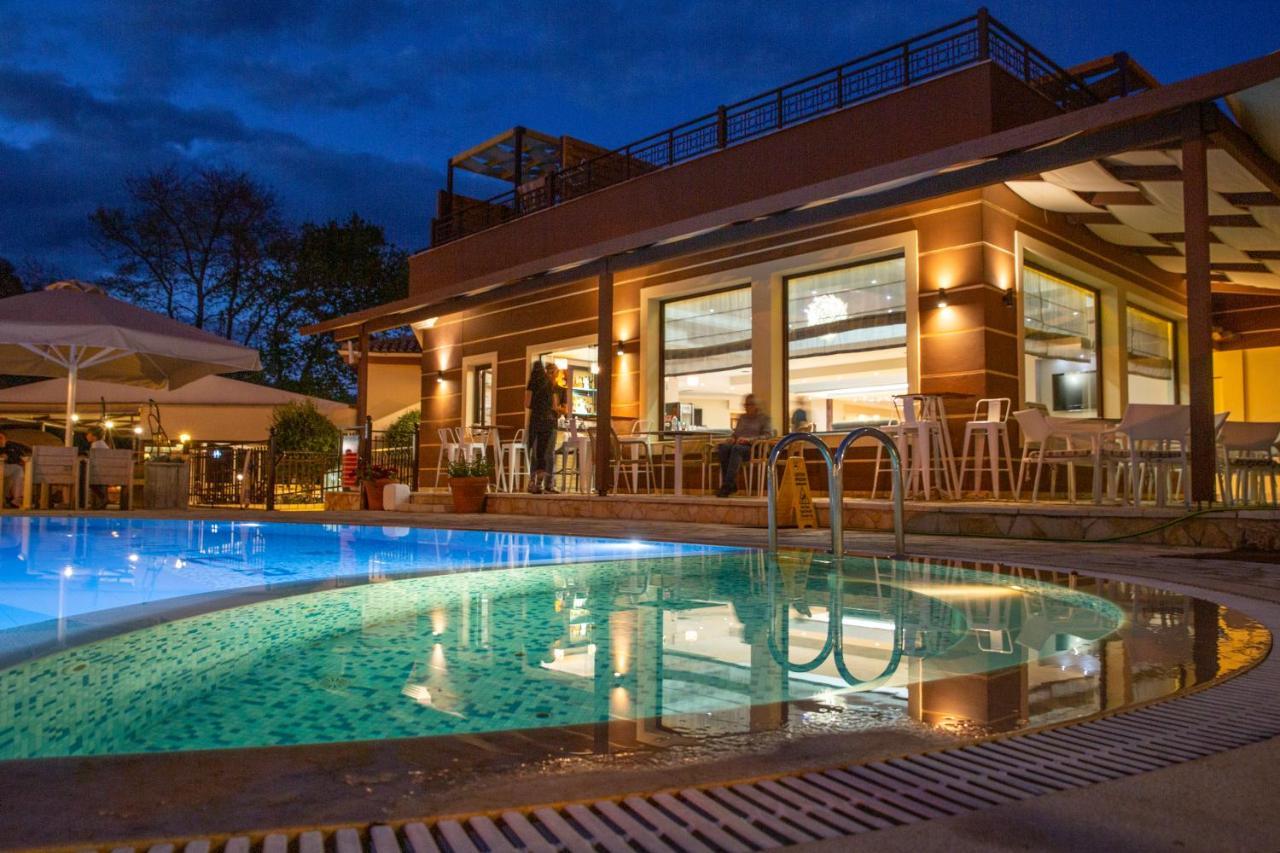 Riviera Perdika Hotel Luaran gambar