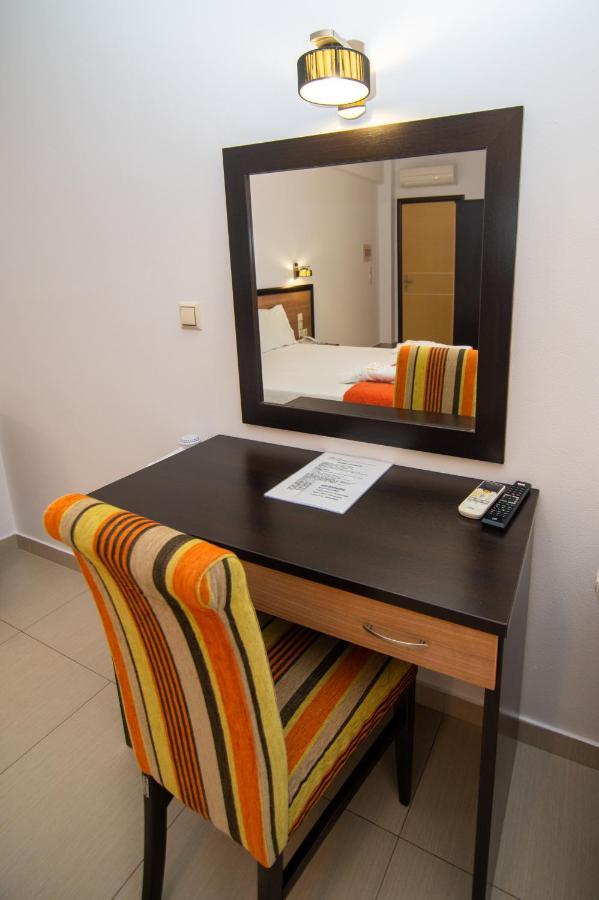 Riviera Perdika Hotel Luaran gambar