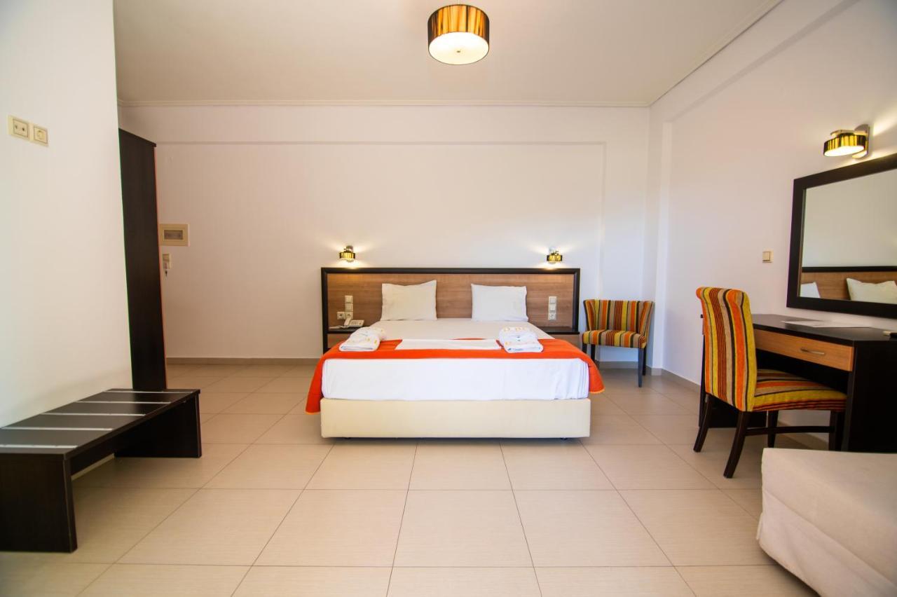 Riviera Perdika Hotel Luaran gambar