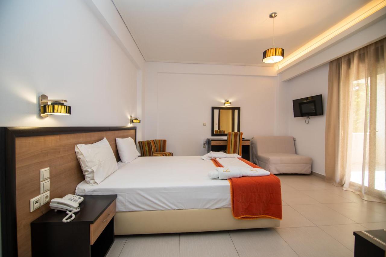Riviera Perdika Hotel Luaran gambar